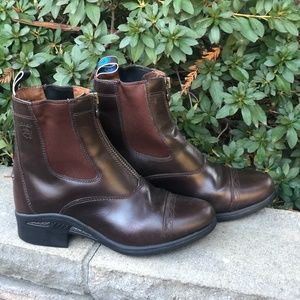 ariat round toe paddock boots